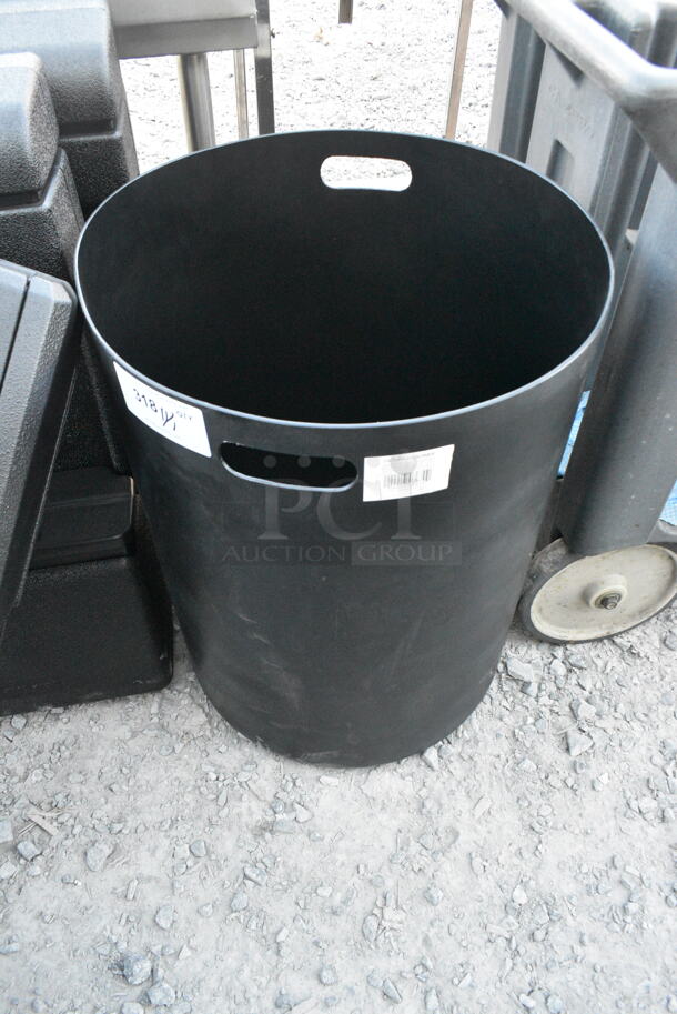 BRAND NEW SCRATCH AND DENT! Lancaster Table & Seating 475RND32LINER Black Plastic Round Can Liner for 32 Gallon Steel Outdoor Can - Image 2 of 3