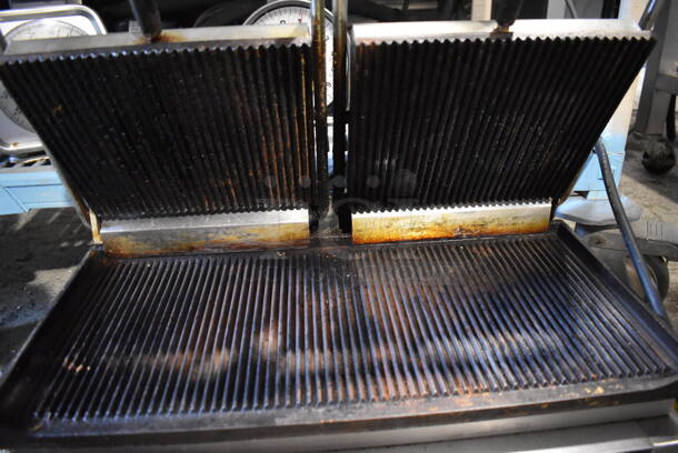 Sodir Equipex Stainless Steel Commercial Countertop Electric Powered Double Panini Press. 250 Volts, 1 Phase. - Image 4 of 6