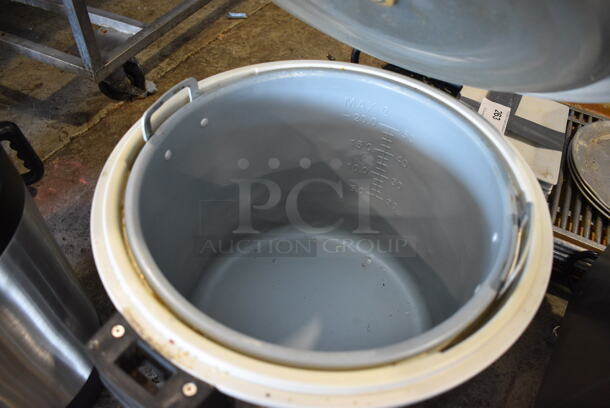 Amko SEJ-22000 Stainless Steel Commercial Countertop Rice Cooker. 110-120 Volts, 1 Phase. 16x18x16 - Image 4 of 6