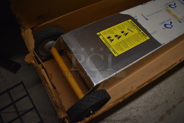BRAND NEW IN BOX! Stainless Steel Portable Shortening Shuttle. 16x9x45 - Image 3 of 5