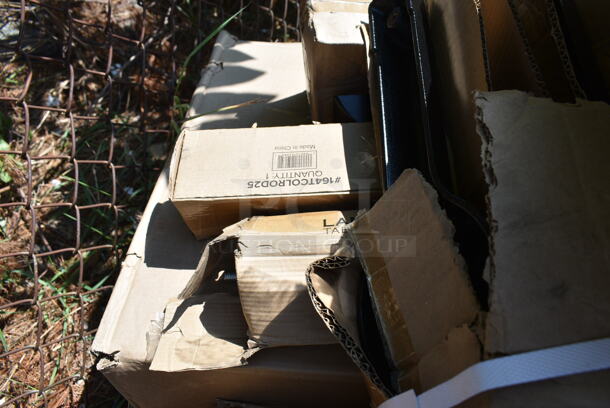 PALLET LOT of 12 BRAND NEW SCRATCH AND DENT! Items Including Flat FBT2084A01 Auto Adjust UR22 Table Base Parts, 164TB5222 Lancaster Table & Seating 5" x 22" Straight Cast Iron Table Base Plate, 164TCOLROD25 Lancaster Table & Seating 25 3/16" Standard Height Table Base Column and Rod, 164TS1000 Lancaster Table & Seating 10" Cast Iron Table Base Spider, 164TCOLRD437 Lancaster Table & Seating 37 1/2" x 4" Bar Height Table Base Column and Rod. 12 Times Your Bid!  - Image 7 of 12