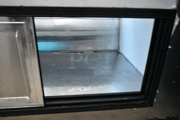 Leader SDL72 S/C Metal Commercial Floor Style Deli Display Case Merchandiser. 115 Volts, 1 Phase. Tested and Powers On But Does Not Get Cold - Image 9 of 10