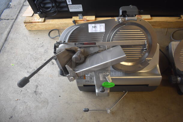 Hobart 2912 Stainless Steel Commercial Countertop Automatic Meat Slicer w/ Blade Sharpener. 120 Volts, 1 Phase. 27x25x28. Tested and Working!