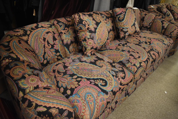 SHOW ROOM QUALITY! Henredon Paisley Patterned 3 Cushion Couch w/ 2 Pillows. - Image 5 of 7