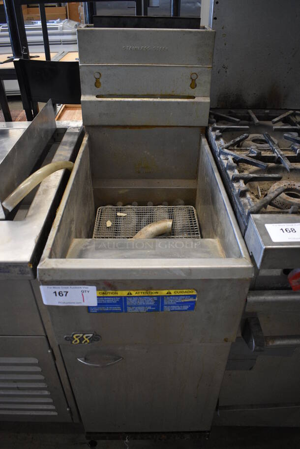 2013 Pitco Frialator Model 40D Stainless Steel Commercial Floor Style Natural Gas Powered Deep Fat Fryer. 115,000 BTU. 15.5x31x47 