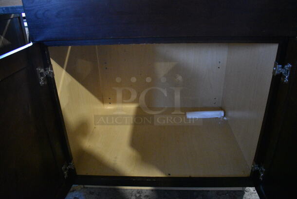 Counter w/ Trash Deposit Hole, Backsplash and 2 Doors. 31x25x39 - Image 4 of 4
