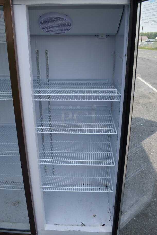 Tanshine SCB-1880LA2 Commercial 3-Door White Merchandiser Cooler With Polycoated Racks. 110V. Tested and Working! - Image 6 of 7