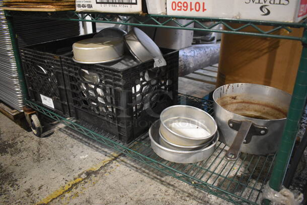 ALL ONE MONEY! Tier Lot of Various Items Including Metal Round Baking Pans and Metal Sauce Pan