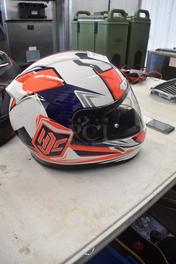 HJC DOT Size XL Motorcycle Helmet - Image 2 of 6