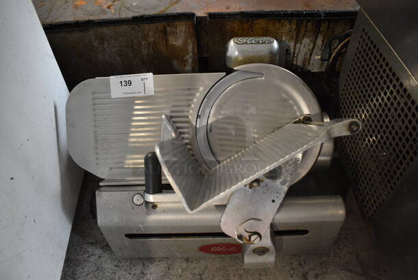 Globe Stainless Steel Commercial Countertop Automatic Meat Slicer w/ Blade Sharpener. 26x20x20. Tested and Working!