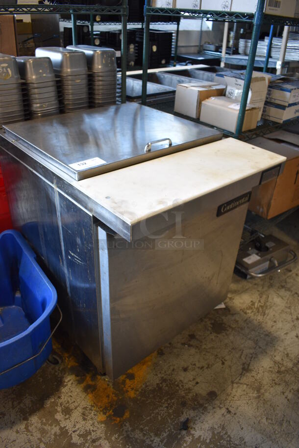 Continental SW27-12M Stainless Steel Commercial Prep Table on Commercial Casters. 115 Volts, 1 Phase. 27.5x34x37. Tested and Working! - Image 2 of 6