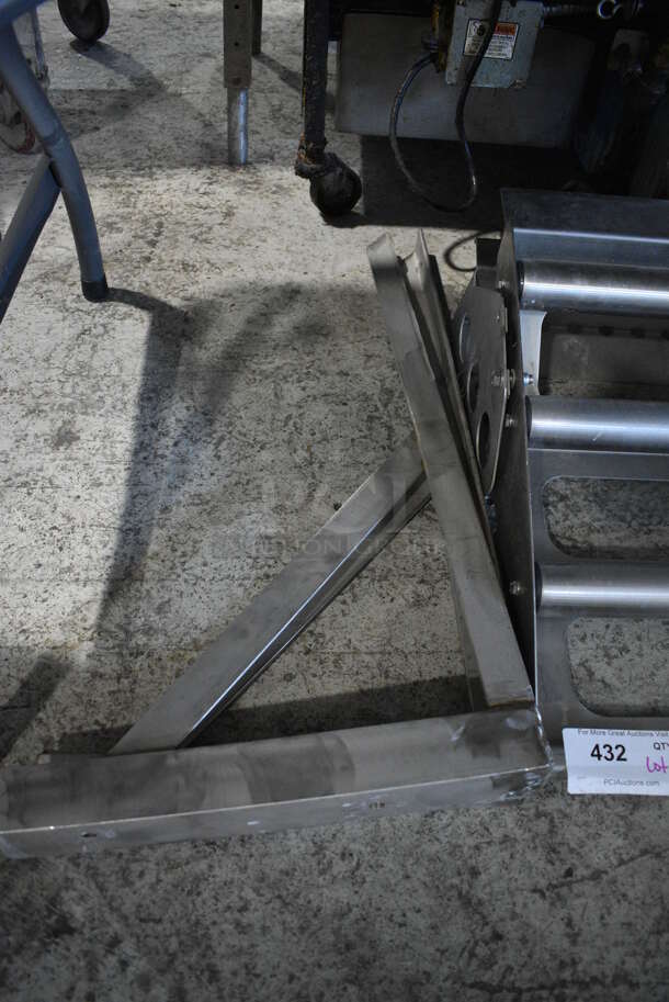 ALL ONE MONEY! Lot of 2 Metal Pieces! Includes 21x21x8 - Image 3 of 3