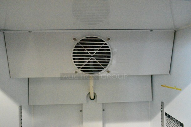 Metalfrio NG10CHC Metal Commercial Single Door Reach In Cooler Merchandiser. 115 Volts, 1 Phase. Tested and Powers On But Does Not Get Cold - Image 4 of 5