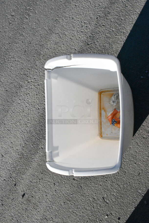 3 Various Poly Trash Cans. Includes 11x20x30. 3 Times Your Bid!  - Image 5 of 7