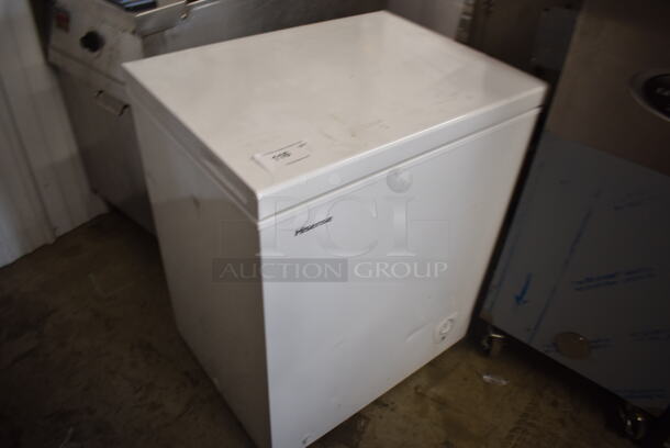 Hisense FC50DWBAA White Chest Freezer. 115V. Tested and Working! - Image 2 of 5