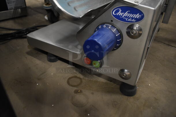 Globe GC 512 Stainless Steel Commercial Countertop Meat Slicer w/ Blade Sharpener. 115 Volts, 1 Phase. Tested and Does Not Power On - Image 5 of 5