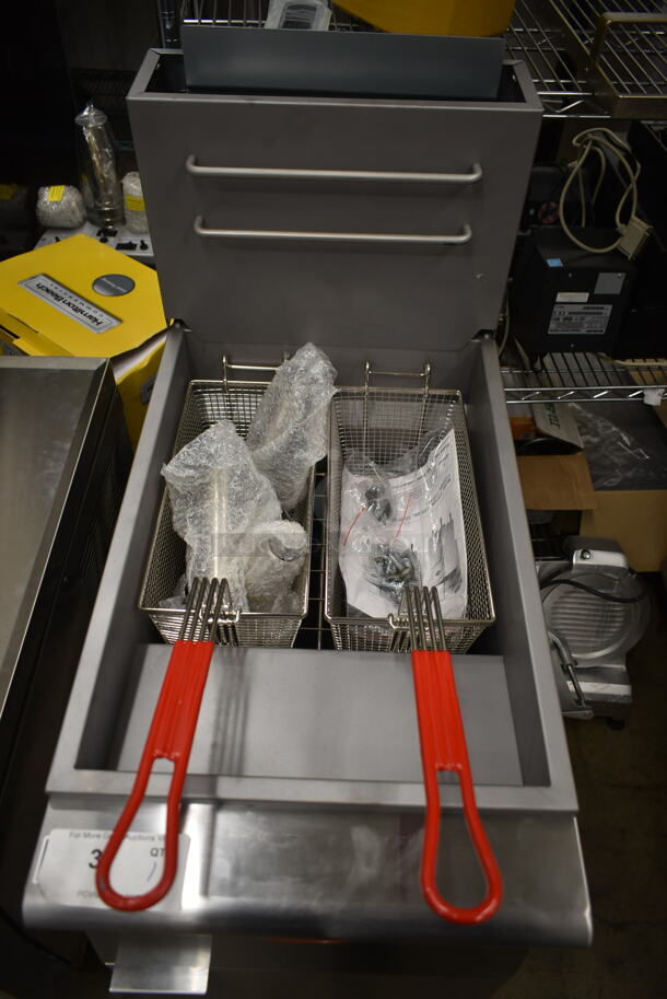BRAND NEW SCRATCH AND DENT! 2023 Avantco 177FF50L Stainless Steel Commercial Floor Style Propane Gas Powered Deep Fat Fryer w/ 2 Metal Fry Baskets on Commercial Casters. 120,000 BTU. Tested and Working! - Image 2 of 5
