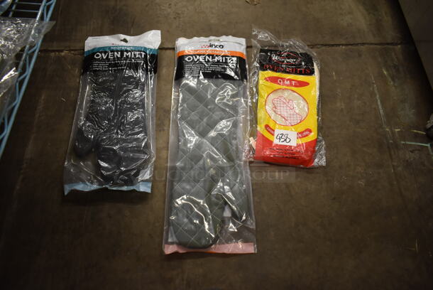 39 BRAND NEW! Oven Mitts. 39 Times Your Bid! - Image 4 of 4