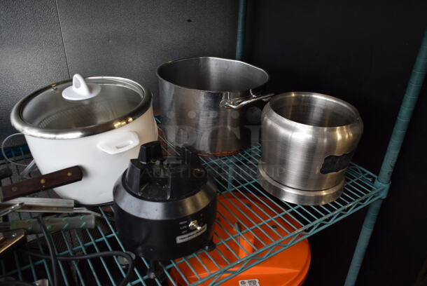 ALL ONE MONEY! 2 Tier Lot of Various Items Including Cutting Boards and Metal Baking Pans. - Image 5 of 5