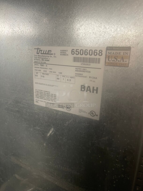 Working! True TBB-4 Three Door 90 inch Beer Kegerator NSF 115 Volt NSF Tested and Working! - Image 5 of 9