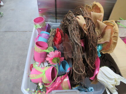 One Lot Of Assorted Decor.