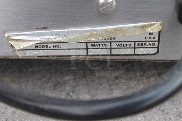 Nemco 6120-SUB Stainless Steel Commercial Countertop 2 Well Food Warmer. 120 Volts, 1 Phase. Tested and Working! - Image 4 of 4