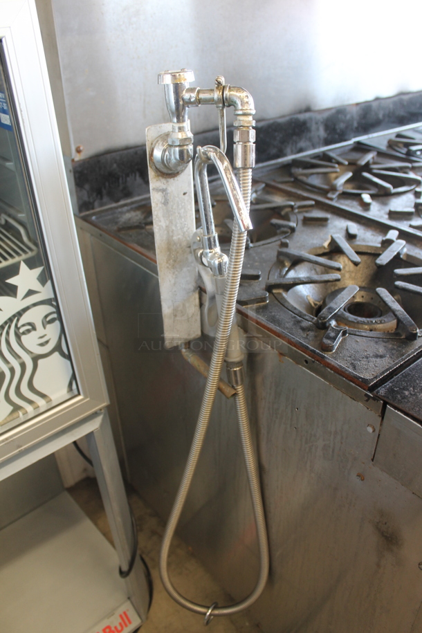 Vulcan H45 Stainless Steel Commercial Natural Gas Powered 10 Burner Range w/ 2 Ovens, Over Shelf and Back Splash. - Image 4 of 11