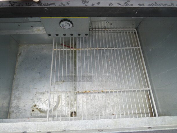 One Working Continental Bottle Box On Casters. 115 Volt. Model#CBC37-SS. 37X28X37 - Image 3 of 3