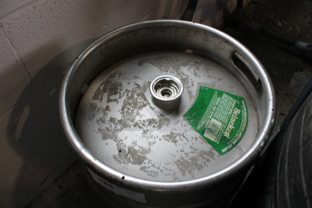 Metal Half Barrel Keg. 16x16x21 - Image 2 of 4