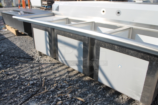 BRAND NEW SCRATCH AND DENT! Regency 600S31824218 Stainless Steel Commercial 3 Bay Sink w/ Dual Drain Boards. Bays 18x24. Drain Boards 16.5x25.5 - Image 8 of 8