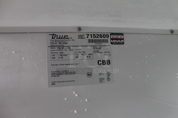2011 True TG1F-1S ENERGY STAR Stainless Steel Commercial Single Door Reach In Freezer w/ Poly Coated Racks on Commercial Casters. 115 Volts, 1 Phase. Tested and Working! - Image 5 of 5