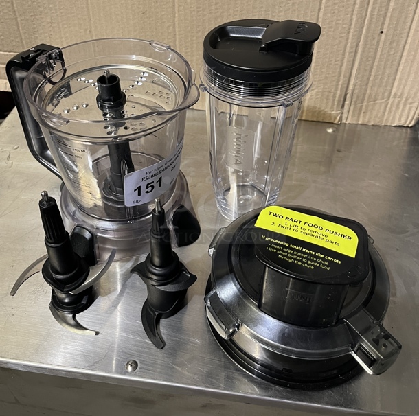 Ninja 5 Cup Blender with Attachments