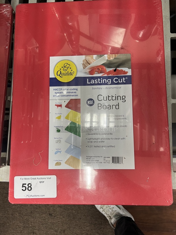 Brand New! Qualite Lasting Cut Cutting Board