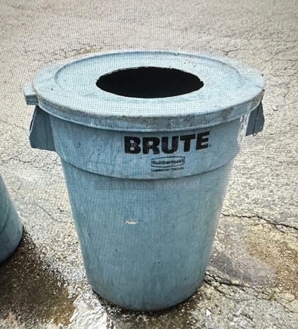 One Brute Garbage Can. - Image 1 of 1