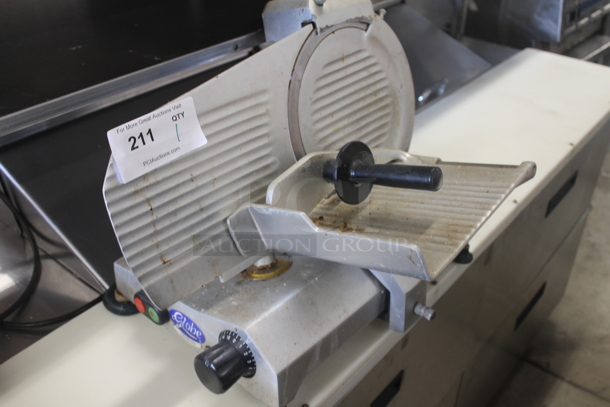Globe C10 Stainless Steel Commercial Countertop Meat Slicer w/ Blade Sharpener. 115 Volts, 1 Phase. Tested and Working! - Image 2 of 5
