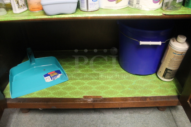 Wooden 2 Door Cabinet w/ Contents. - Image 6 of 6