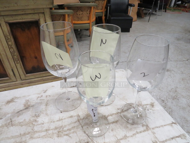 One Lot Of 9 Assorted Glasses. - Item #1096988