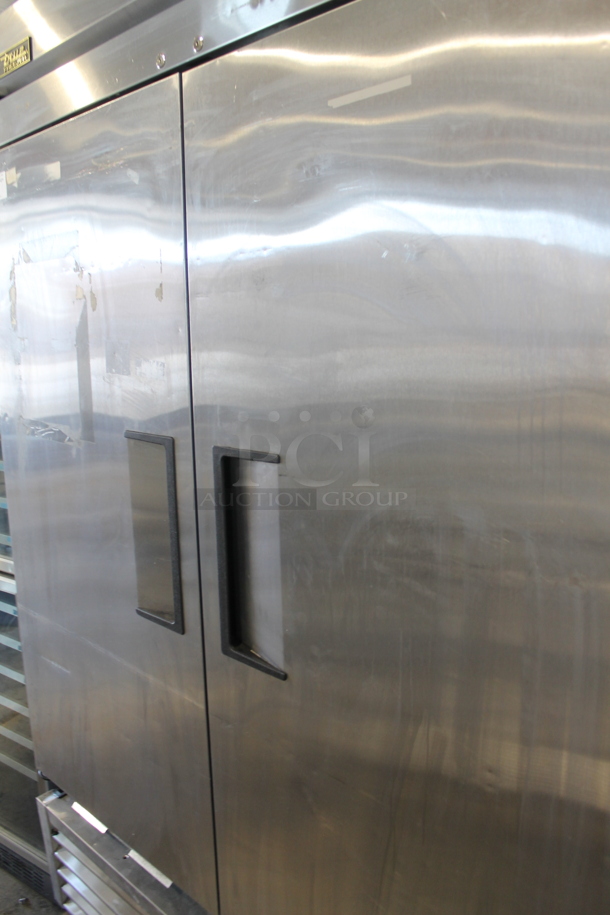2013 True T-49F ENERGY STAR Stainless Steel Commercial 2 Door Reach In Freezer w/ Poly Coated Racks on Commercial Casters. 115 Volts, 1 Phase. Tested and Working! - Image 4 of 8