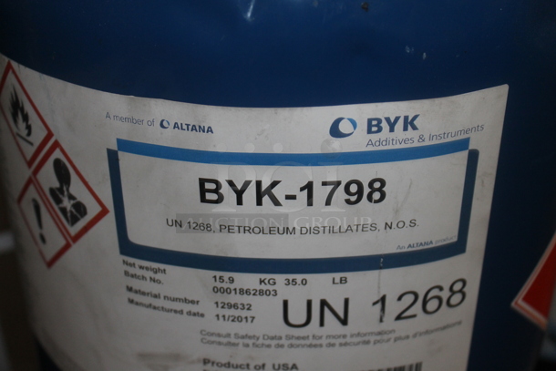 ALL ONE MONEY! Lot of Various Items Including Metal Barrels and Poly Buckets. BUYER MUST REMOVE. - Image 6 of 10