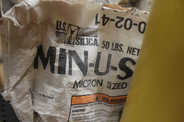 ALL ONE MONEY! PALLET LOT of Various Items Including Silica Bags. BUYER MUST REMOVE. - Image 4 of 5