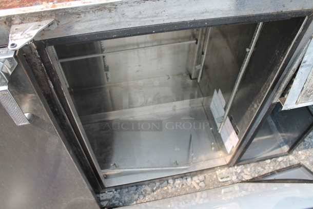 Glastender BB108-L-1-U Metal Commercial 4 Door Back Bar Cooler. Doors Need To Be Reattached. 115 Volts, 1 Phase.  - Image 5 of 10