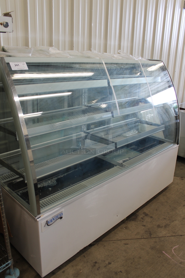 BRAND NEW SCRATCH AND DENT! Avantco 193BCTD72W Metal Commercial Curved Glass Refrigerated Bakery Display Case Merchandiser. 110-120 Volts, 1 Phase. Tested and Powers On But Does Not Get Cold - Image 2 of 7