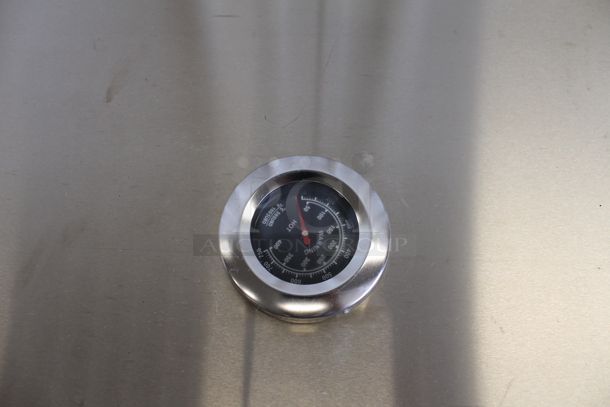 LIKE NEW! 2022 Backyard Pro 554LPG36 Stainless Steel Commercial Propane Gas Powered Outdoor Grill w/ Under Shelf on Commercial Casters. Tested and Working! - Image 4 of 11