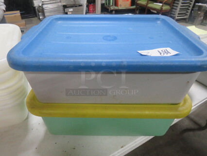 Bussing Tub With Lid. 2XBID