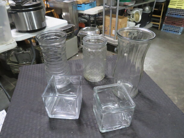 One Lot Of 5 Glass Vases. - Image 1 of 1