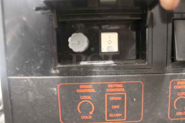 Ugolini WHT 2 UL BL Stainless Steel Commercial Countertop 2 Hopper Slushie Machine. 115 Volts, 1 Phase. Tested and Working! - Image 3 of 4