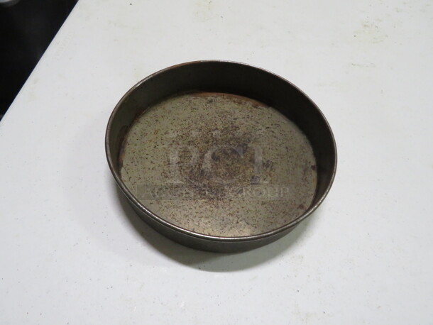 8 Inch Cake Pan. 8XBID - Image 1 of 1