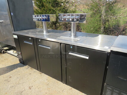 One Avantco 3 Door Kegorator With 2 Towers, And 8 Taps. 115 Volt. Model# 178UDD4HC. 90X27.5X53