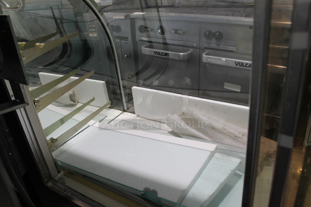 Display Concepts Metal Commercial Floor Style Display Case Merchandiser w/ Glass Shelves. Tested and Does Not Power On - Image 8 of 11