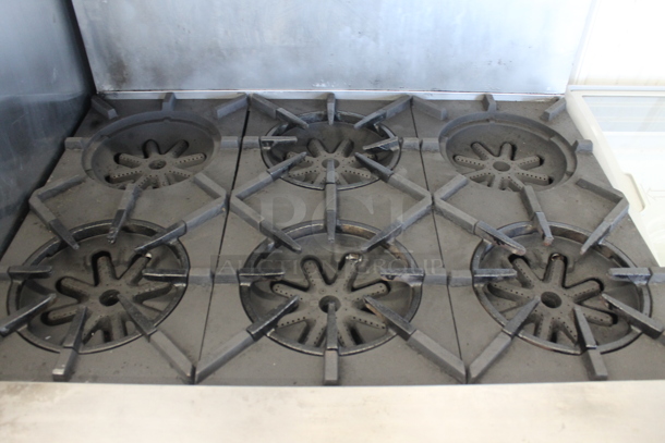 Stainless Steel Commercial Natural Gas Powered 6 Burner Range w/ Oven, Over Shelf and Back Splash. - Image 3 of 4